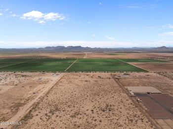 X Long Rifle Rd #B, Aguila, AZ 85320