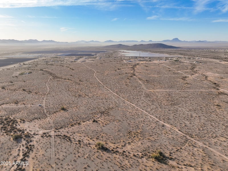 X S South Mountain Ave #M, Tonopah, AZ 85354
