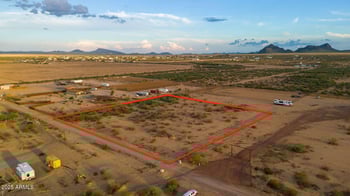 xx Buffalo Dog Rd #-, Aguila, AZ 85320