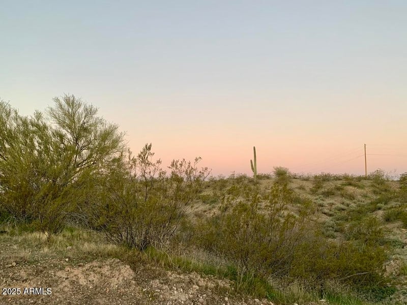 XX Japanese Garden Ct #K, Morristown, AZ 85342