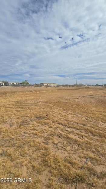 XX Xxx -- #-, Wittmann, AZ 85361