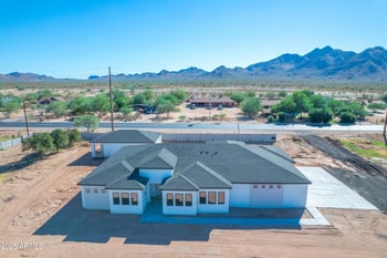 XXX Hunt Hw, Queen Creek, AZ 85142
