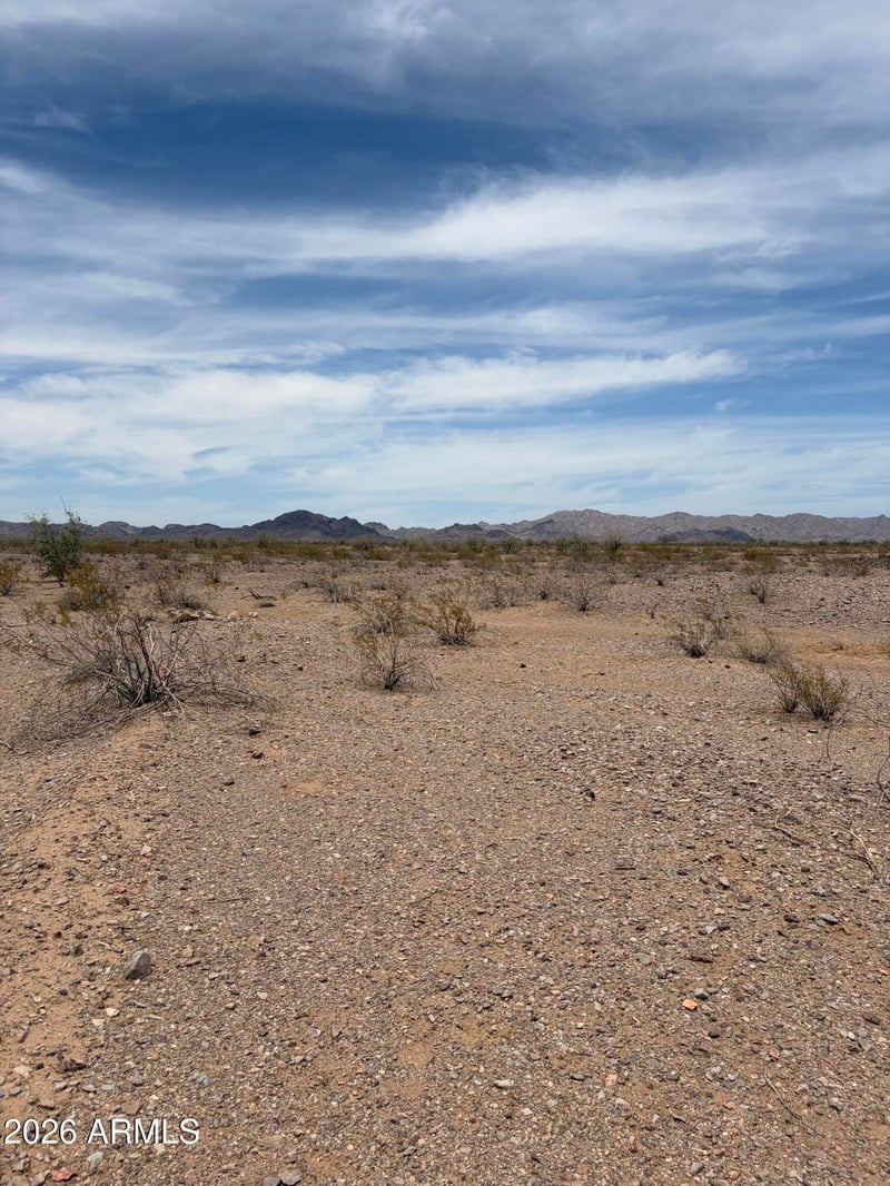 XXX 416th Dr #1037, Tonopah, AZ 85354