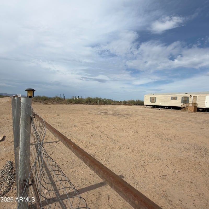 XXX 381 --, Tonopah, AZ 85354