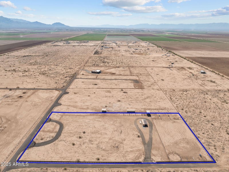 xxx6 Long Rifle Rd #-, Aguila, AZ 85320