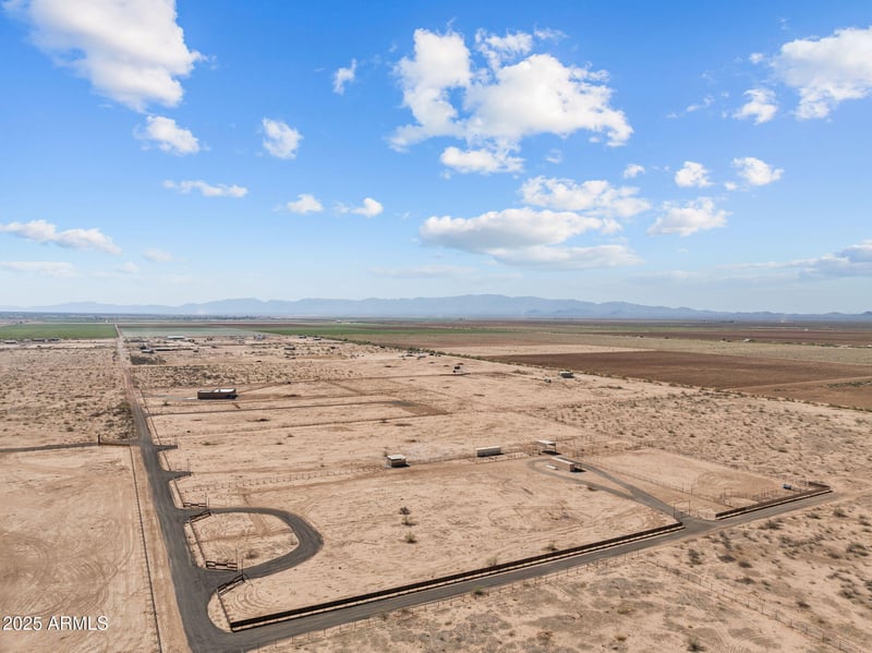 xxx6 Long Rifle Rd #-, Aguila, AZ 85320