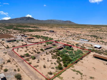 Y W Buffalo Dog Rd #-, Aguila, AZ 85320