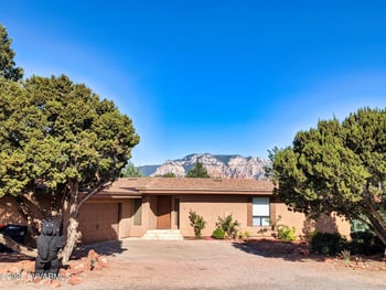 15 Mission Cir, Sedona, AZ 86336