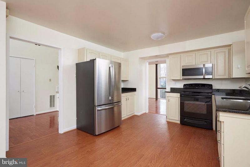 9717 Eldwick Way, Potomac, MD 20854