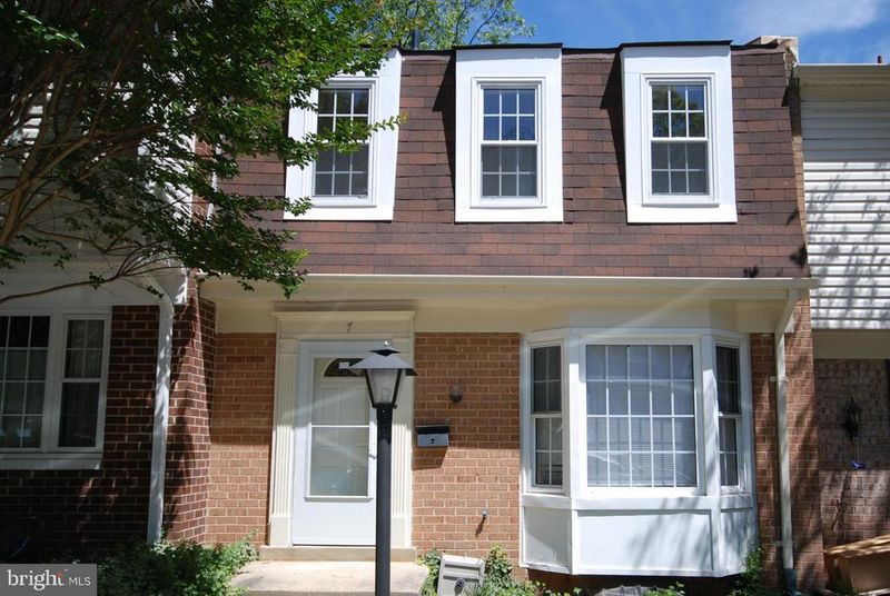 7 Hyacinth Ct #7, Gaithersburg, MD 20878