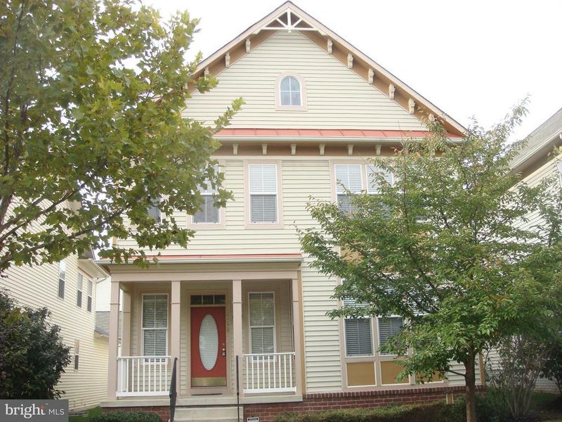 3858 Braveheart Dr, Frederick, MD 21704