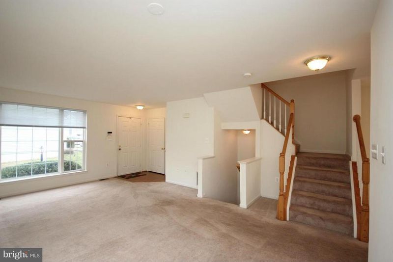 3349 Cape May Ct, Dumfries, VA 22026