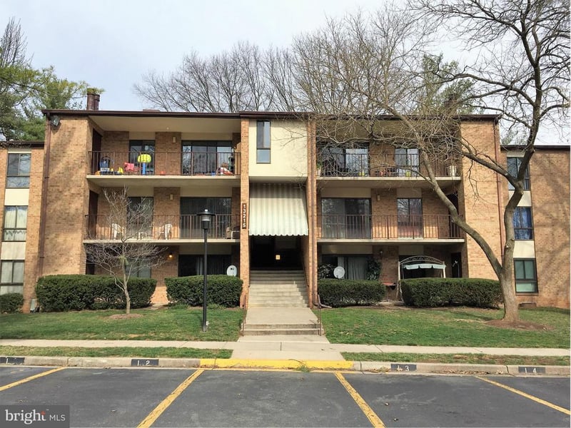 13215 Dairymaid Dr #302, Germantown, MD 20874