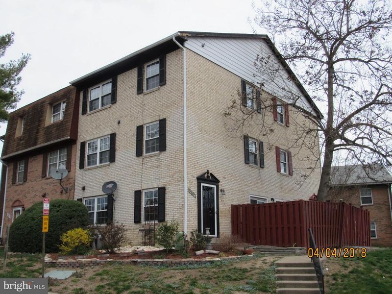 9920 Hagel Cir, Lorton, VA 22079