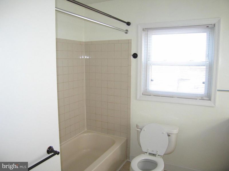402 C St #203, Quantico, VA 22134