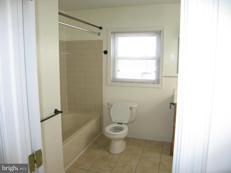 402 C St #203, Quantico, VA 22134
