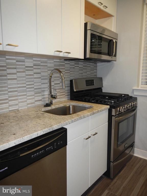 30 Old Glebe Rd #1-E, Arlington, VA 22204