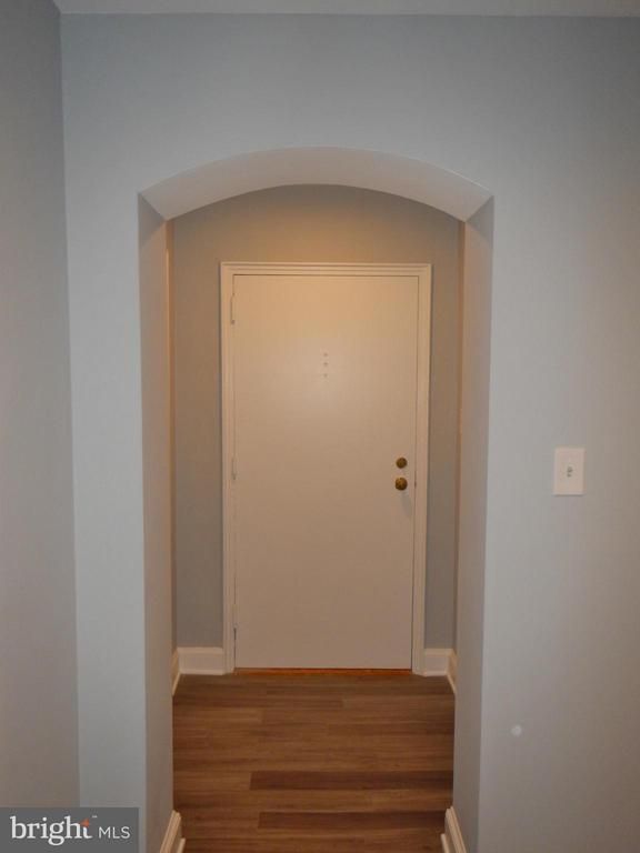 30 Old Glebe Rd #1-E, Arlington, VA 22204