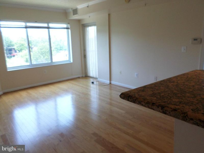 3101 Hampton Dr N #605, Alexandria, VA 22302