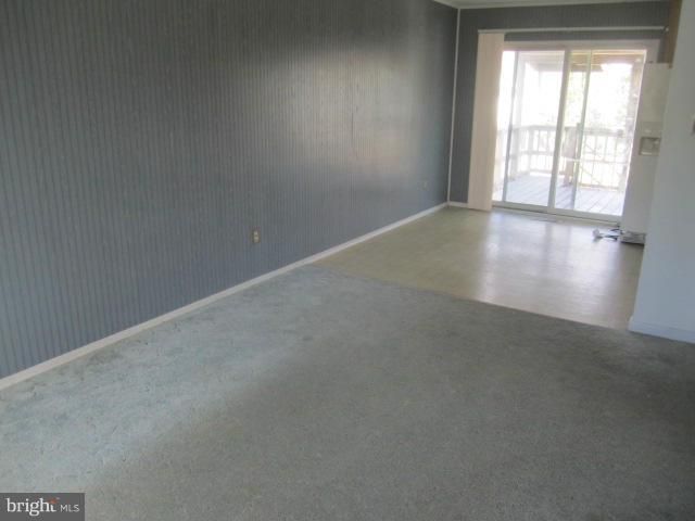 712 215th St, Pasadena, MD 21122