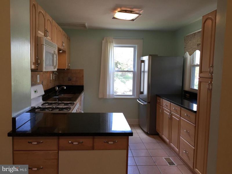 632 Ritchie Ave, Silver Spring, MD 20910