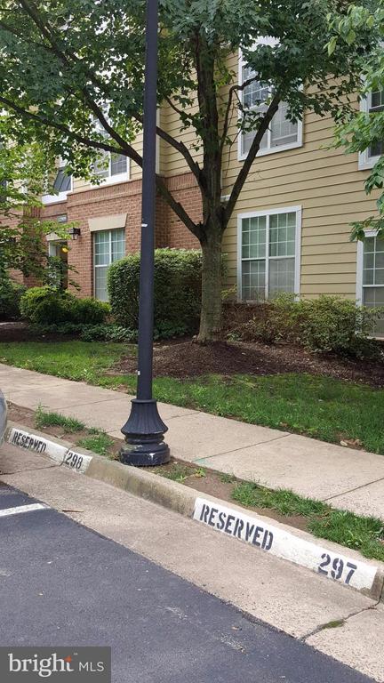 12909 Alton Sq #301, Herndon, VA 20170