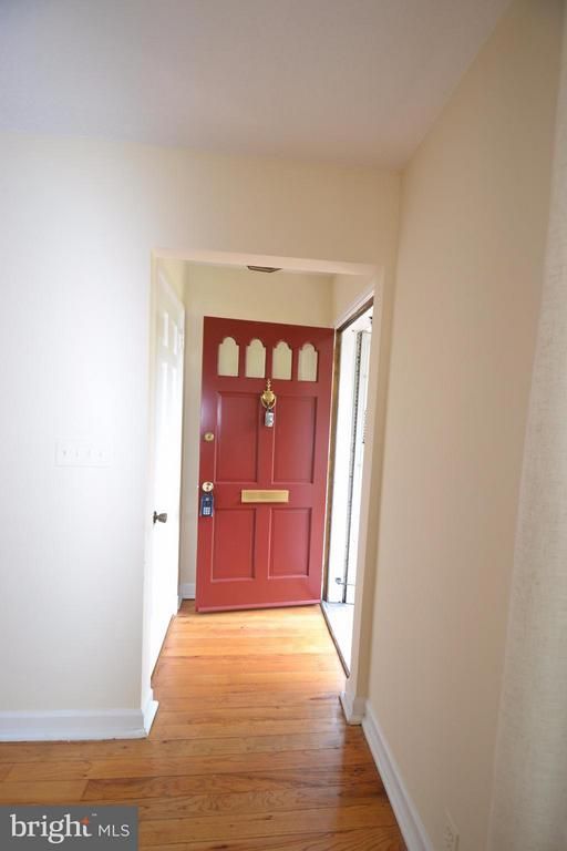3546 Utah St S, Arlington, VA 22206