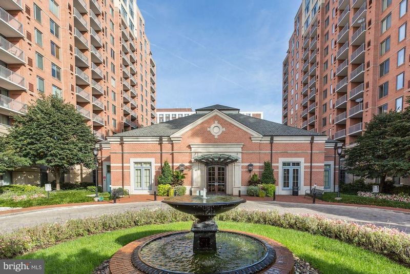 11710 Old Georgetown Rd #909, Bethesda, MD 20852