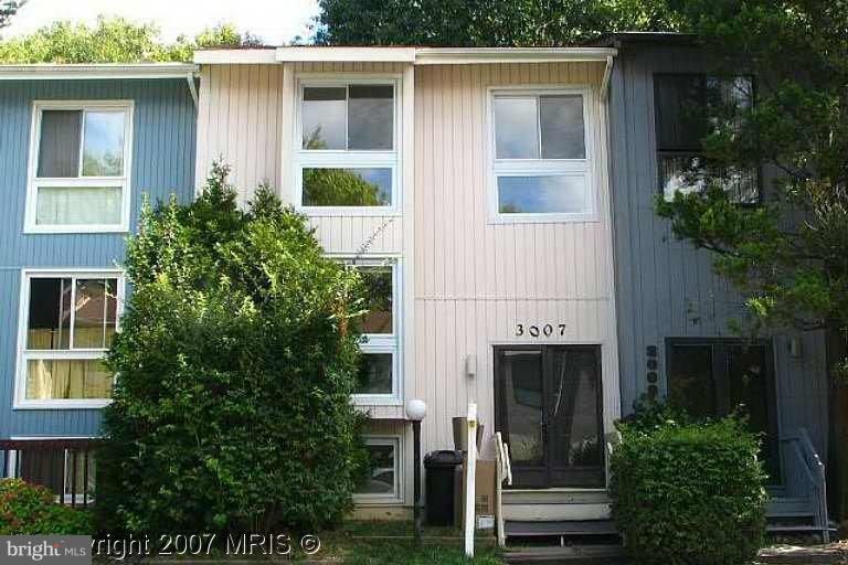 3007 Spice Ct, Vienna, VA 22181
