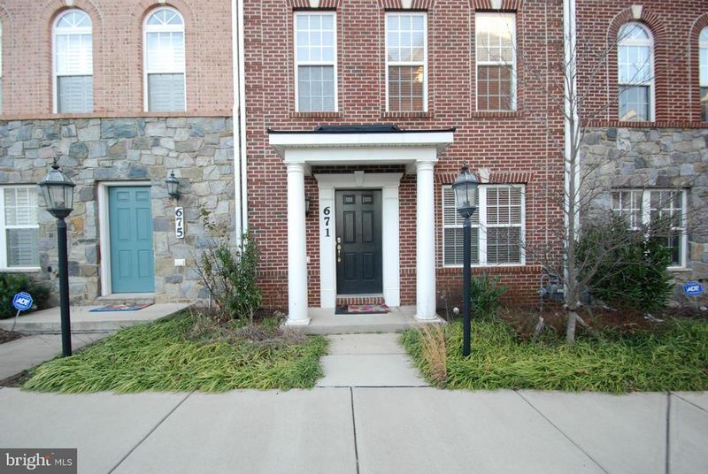 671 Pullman Pl, Gaithersburg, MD 20877