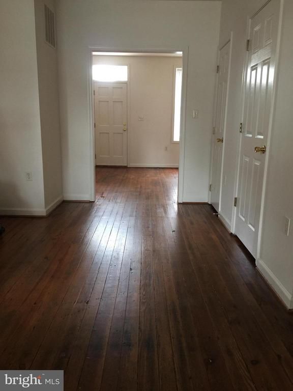 444 South St W, Frederick, MD 21701