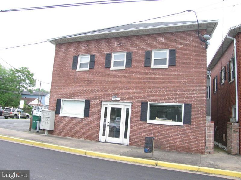 402 N C St #201, Quantico, VA 22134