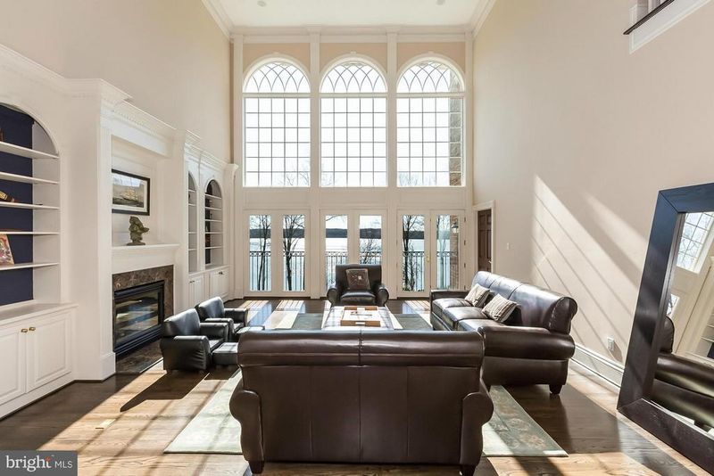 9407 Ludgate Dr, Alexandria, VA 22309
