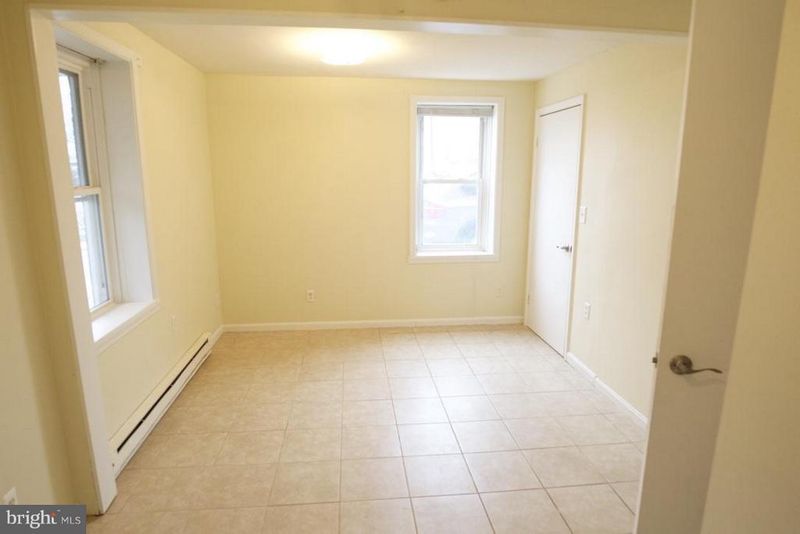 540 Brunswick St #B, Brunswick, MD 21716