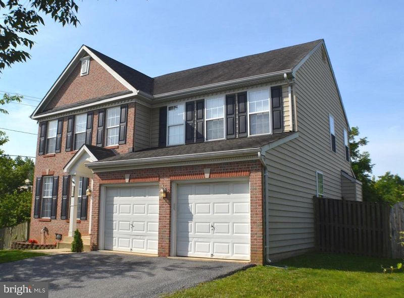 109 Farmbrook Ln, Hanover, MD 21076