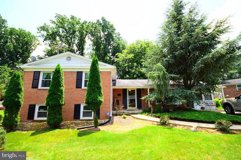 13305 Foxhall Dr, Silver Spring, MD 20906
