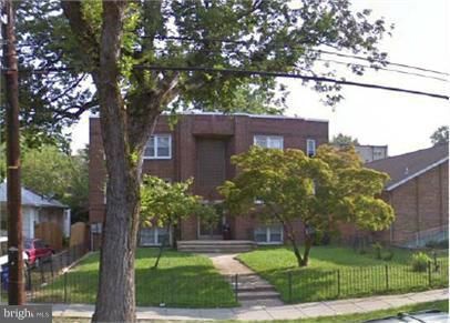 4236 Benning Rd NE #302, Washington, DC 20019