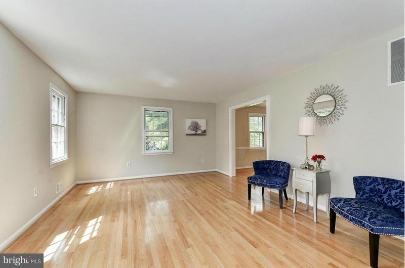 2225 Drury Rd, Silver Spring, MD 20906