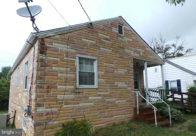228 Cresswell Rd, Brooklyn Park, MD 21225