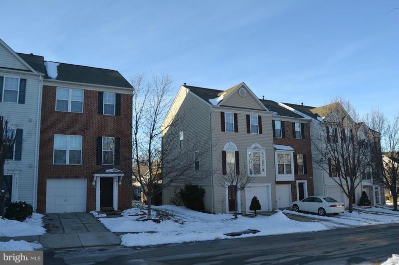 21907 Golden Spike Ter, Sterling, VA 20166