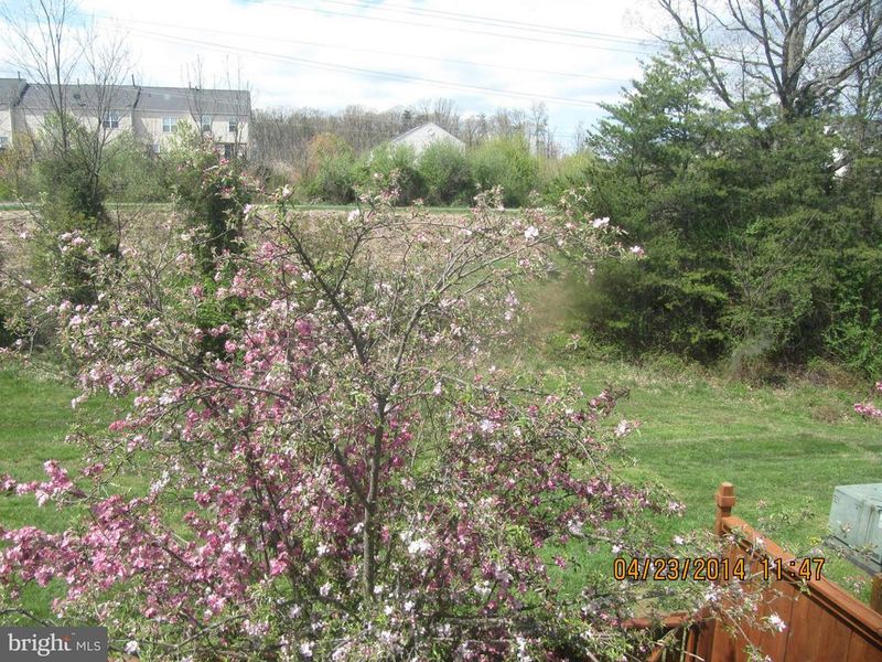 22352 Stablehouse Dr, Sterling, VA 20164