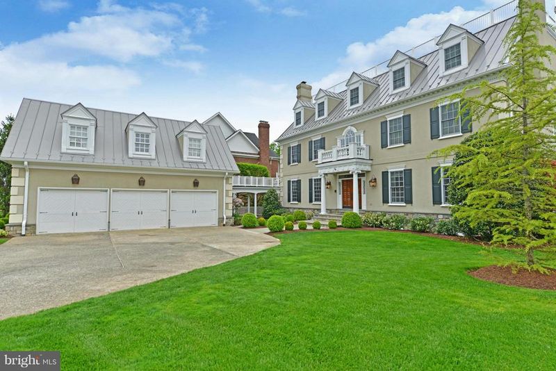 9063 Tower House Pl, Alexandria, VA 22308