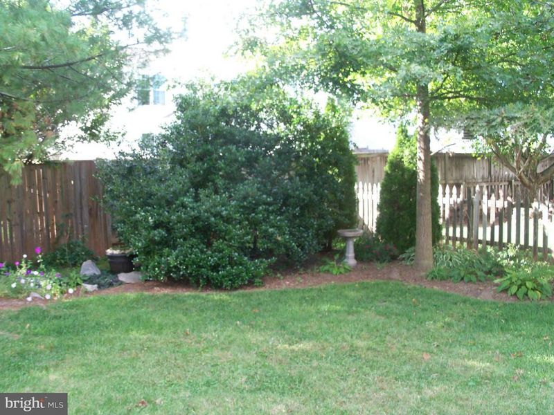 8551 Yoder St, Manassas, VA 20110