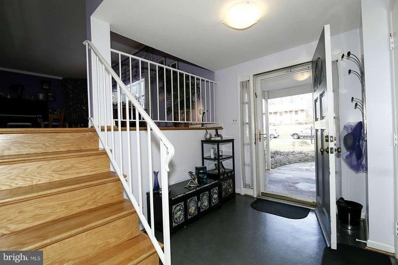 16511 Kipling Rd, Derwood, MD 20855
