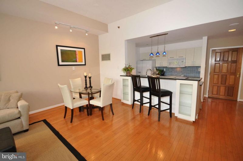 1530 Key Blvd #124, Arlington, VA 22209