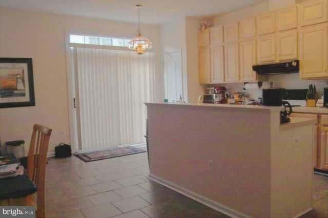 932 Herons Run Ln, Woodbridge, VA 22191
