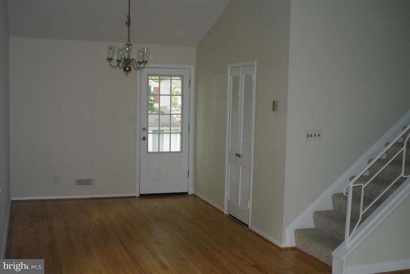 506 Sudbury Rd, Linthicum Heights, MD 21090