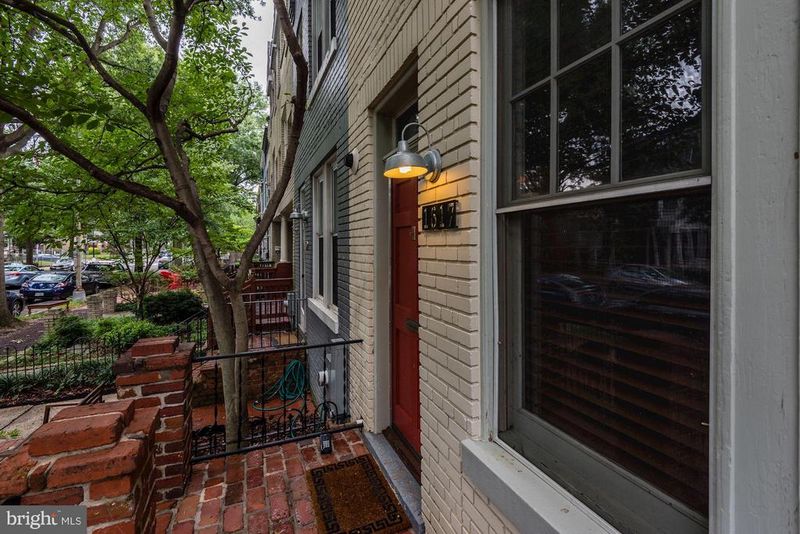 1617 E St SE, Washington, DC 20003