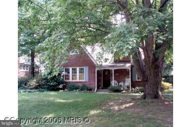 5 Melbourne Ave E, Silver Spring, MD 20901