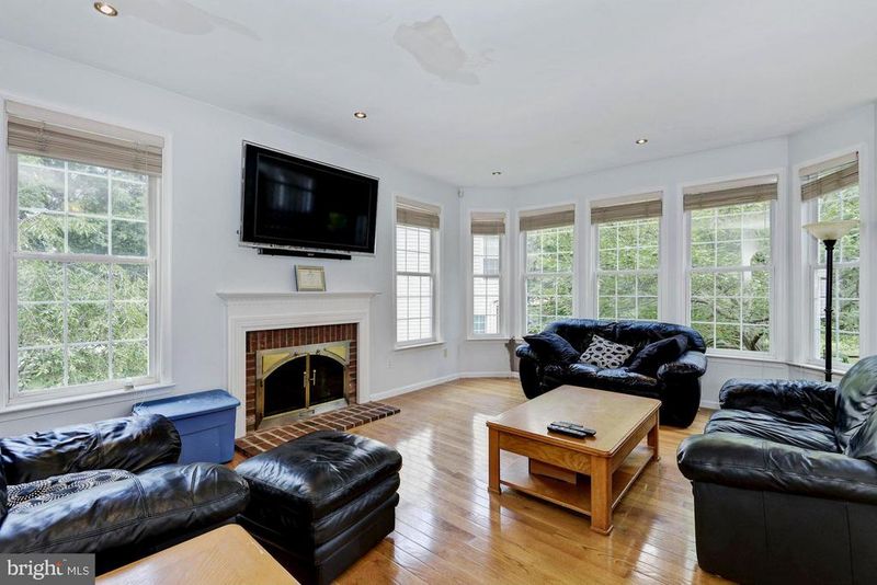 9205 Adalee Ct, Columbia, MD 21045
